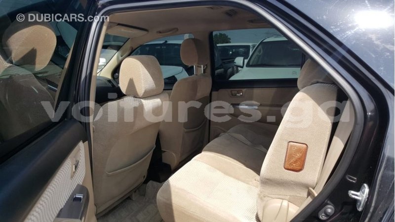 Big with watermark toyota fortuner estuaire import dubai 5988