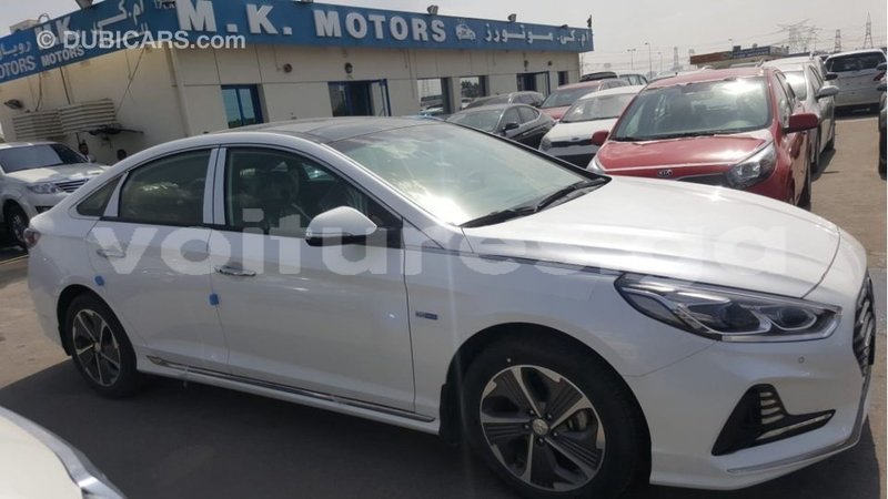 Big with watermark hyundai sonata estuaire import dubai 5990