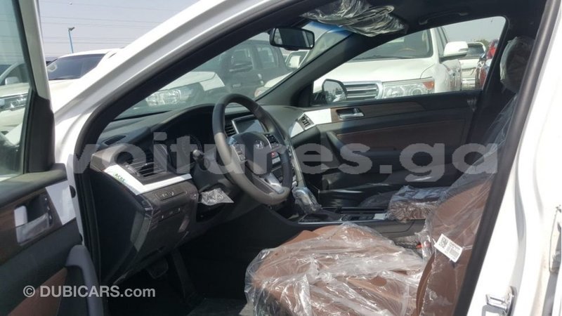 Big with watermark hyundai sonata estuaire import dubai 5990