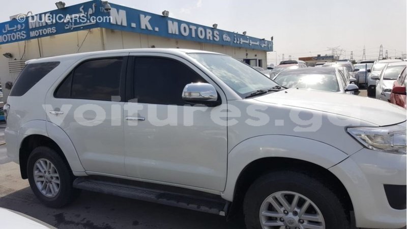 Big with watermark toyota fortuner estuaire import dubai 5991