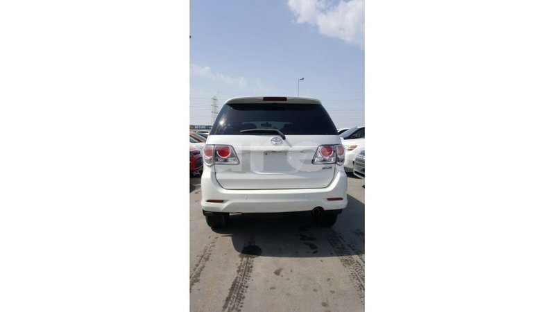 Big with watermark toyota fortuner estuaire import dubai 5991