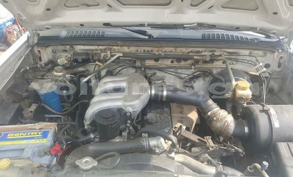 Acheter Occasion Voiture Nissan Hardbody Blanc à Libreville, Estuaire Acheter Occasion Voiture Nissan Hardbody Blanc à Libreville, Estuaire