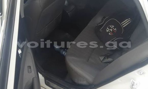 Acheter Occasion Voiture Hyundai Sonata Blanc à Libreville, Estuaire Acheter Occasion Voiture Hyundai Sonata Blanc à Libreville, Estuaire