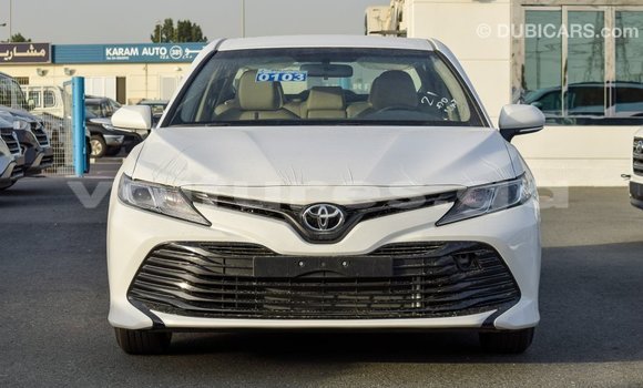 Sayi Imported Toyota Camry White Mota in Import - Dubai a estuary Sayi Imported Toyota Camry White Mota in Import - Dubai a estuary