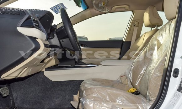 Sayi Imported Toyota Camry White Mota in Import - Dubai a estuary Sayi Imported Toyota Camry White Mota in Import - Dubai a estuary