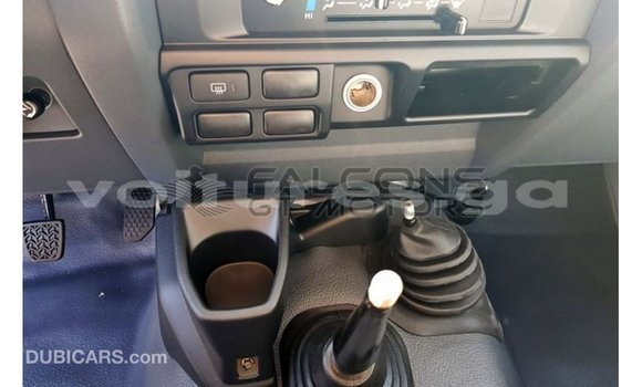 Sayi Imported Toyota Land Cruiser White Mota in Import - Dubai a estuary Sayi Imported Toyota Land Cruiser White Mota in Import - Dubai a estuary