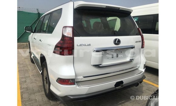 Acheter Import Voiture Lexus GX Blanc à Import - Dubai, Estuaire Acheter Import Voiture Lexus GX Blanc à Import - Dubai, Estuaire