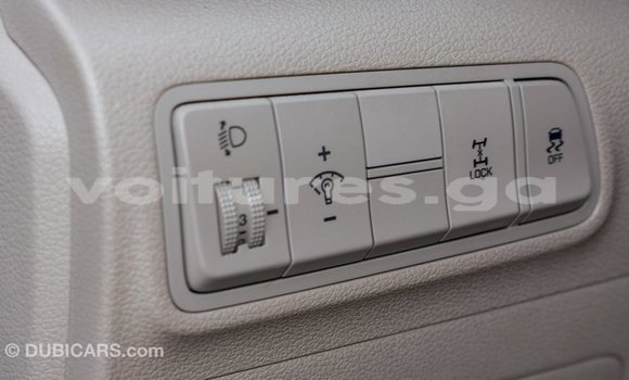 Acheter Import Voiture Hyundai Tucson Blanc à Import - Dubai, Estuaire Acheter Import Voiture Hyundai Tucson Blanc à Import - Dubai, Estuaire