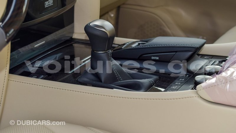 Big with watermark lexus lx estuaire import dubai 6002