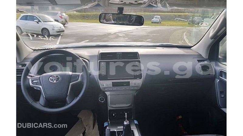 Big with watermark toyota prado estuaire import dubai 6004