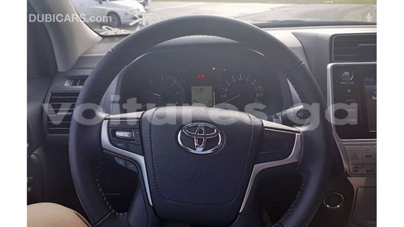 Big with watermark toyota prado estuary import dubai 6004