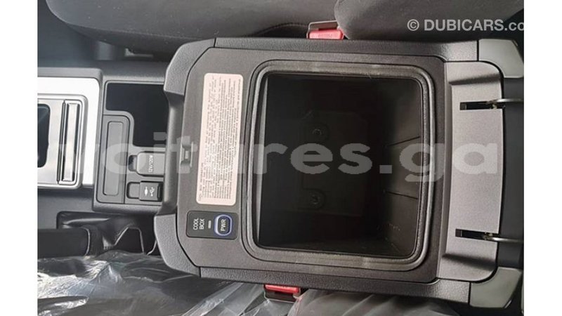 Big with watermark toyota prado estuary import dubai 6004