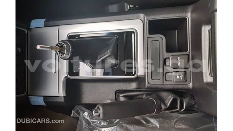 Big with watermark toyota prado estuaire import dubai 6004