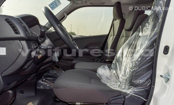 Acheter Neuf Voiture Toyota Hiace Blanc à Import - Dubai, Estuaire Acheter Neuf Voiture Toyota Hiace Blanc à Import - Dubai, Estuaire
