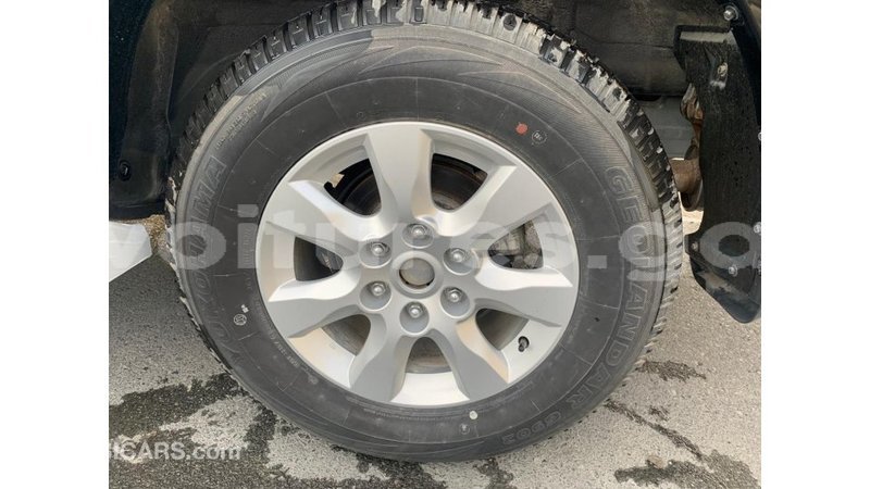 Big with watermark mitsubishi pajero estuaire import dubai 6008