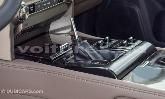 Acheter Import Voiture Lexus GX Blanc à Import - Dubai, Estuaire Acheter Import Voiture Lexus GX Blanc à Import - Dubai, Estuaire