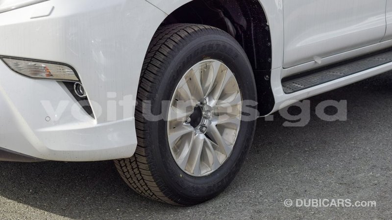 Big with watermark lexus gx estuaire import dubai 6011