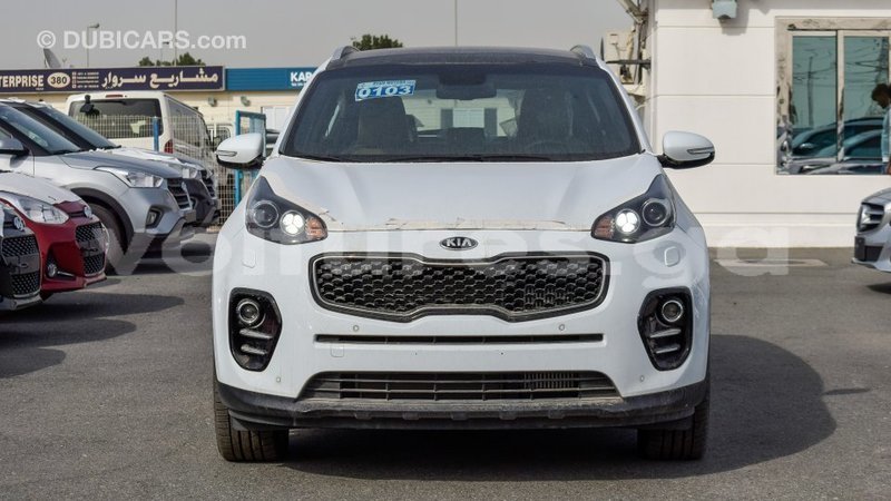 Big with watermark kia sportage estuaire import dubai 6016