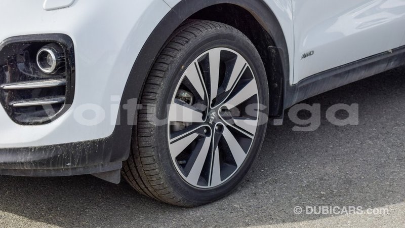 Big with watermark kia sportage estuaire import dubai 6016