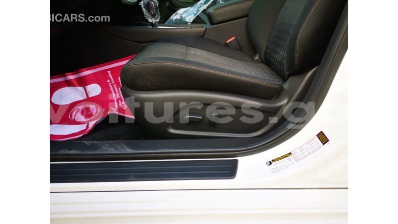 Big with watermark nissan altima estuaire import dubai 6020