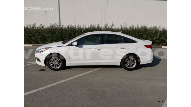 Big with watermark hyundai sonata estuaire import dubai 6021