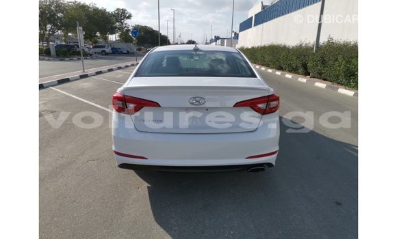 Acheter Import Voiture Hyundai Sonata Blanc à Import - Dubai, Estuaire Acheter Import Voiture Hyundai Sonata Blanc à Import - Dubai, Estuaire