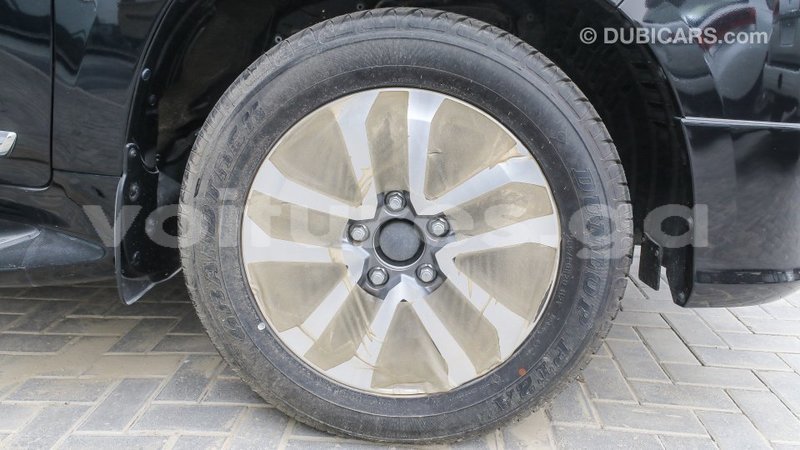 Big with watermark toyota land cruiser estuaire import dubai 6024