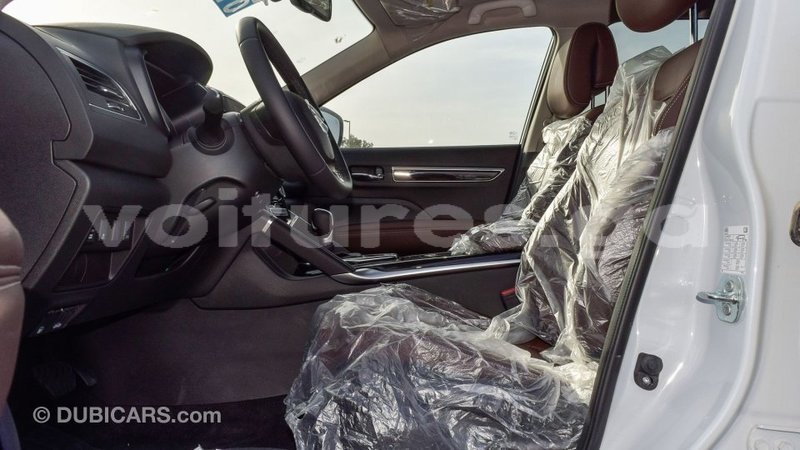 Big with watermark renault koleos estuaire import dubai 6031