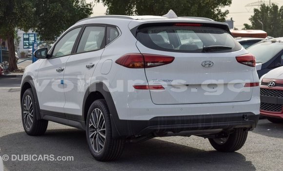 Acheter Import Voiture Hyundai Tucson Blanc à Import - Dubai, Estuaire Acheter Import Voiture Hyundai Tucson Blanc à Import - Dubai, Estuaire