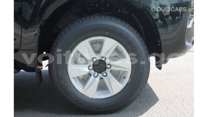 Big with watermark toyota hilux estuary import dubai 6040