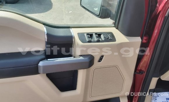 Acheter Import Voiture Ford Club Wagon Rouge à Import - Dubai, Estuaire Acheter Import Voiture Ford Club Wagon Rouge à Import - Dubai, Estuaire