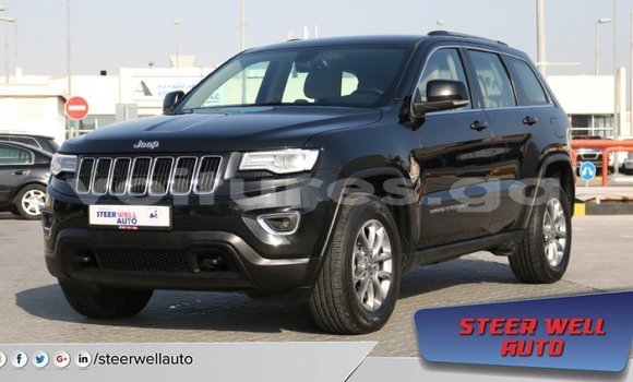 Acheter Import Voiture Jeep Grand Cherokee Noir à Import - Dubai, Estuaire