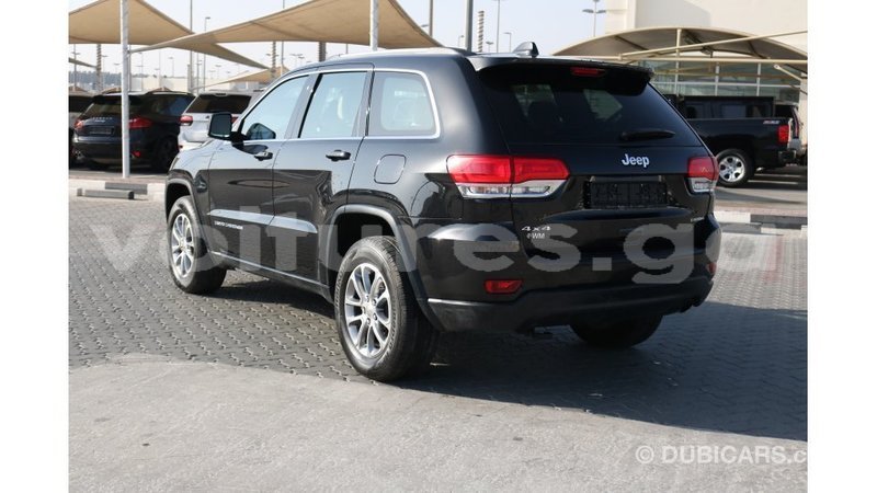 Big with watermark jeep grand cherokee estuary import dubai 6042