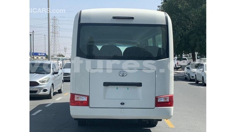 Big with watermark toyota coaster estuary import dubai 6043