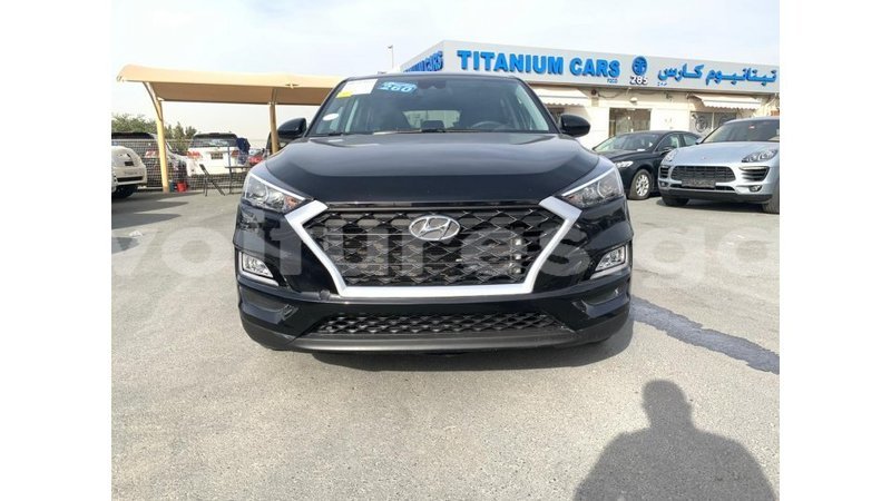 Big with watermark hyundai tucson estuaire import dubai 6046