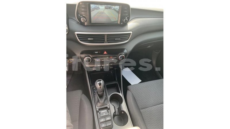 Big with watermark hyundai tucson estuaire import dubai 6046