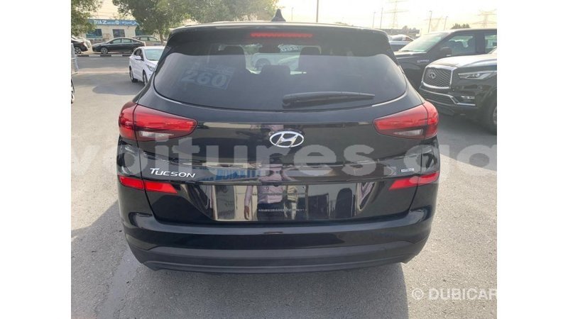 Big with watermark hyundai tucson estuaire import dubai 6046