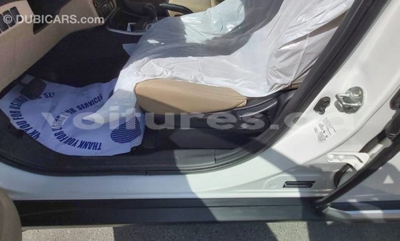 Acheter Import Voiture Mitsubishi Outlander Blanc à Import - Dubai, Estuaire Acheter Import Voiture Mitsubishi Outlander Blanc à Import - Dubai, Estuaire