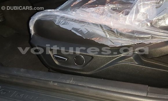 Acheter Import Voiture Ford Mustang Rouge à Import - Dubai, Estuaire Acheter Import Voiture Ford Mustang Rouge à Import - Dubai, Estuaire