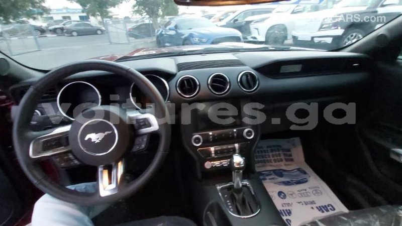 Big with watermark ford mustang estuaire import dubai 6051