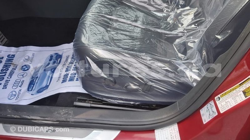 Big with watermark volkswagen passat estuaire import dubai 6052