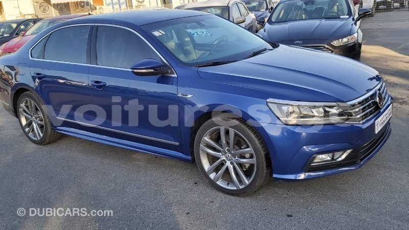 Big with watermark volkswagen passat estuaire import dubai 6053