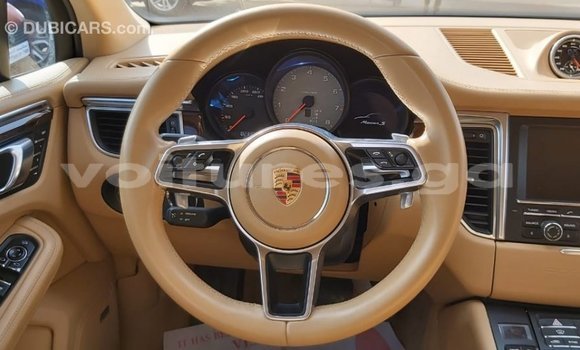 Acheter Import Voiture Porsche Macan Autre à Import - Dubai, Estuaire Acheter Import Voiture Porsche Macan Autre à Import - Dubai, Estuaire