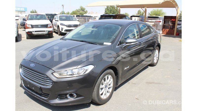 Big with watermark ford fusion estuaire import dubai 6056