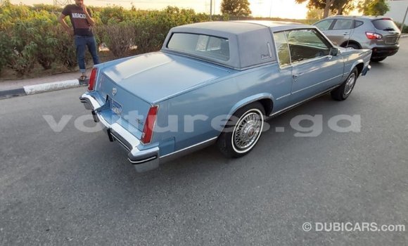 Acheter Import Voiture Cadillac Eldorado Bleu à Import - Dubai, Estuaire Acheter Import Voiture Cadillac Eldorado Bleu à Import - Dubai, Estuaire