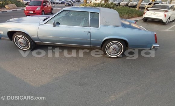 Acheter Import Voiture Cadillac Eldorado Bleu à Import - Dubai, Estuaire Acheter Import Voiture Cadillac Eldorado Bleu à Import - Dubai, Estuaire