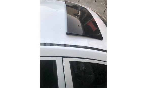 Acheter Import Voiture Geely Emgrand 7 Blanc à Import - Dubai, Estuaire Acheter Import Voiture Geely Emgrand 7 Blanc à Import - Dubai, Estuaire