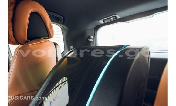 Acheter Import Voiture Lexus LX Noir à Import - Dubai, Estuaire Acheter Import Voiture Lexus LX Noir à Import - Dubai, Estuaire