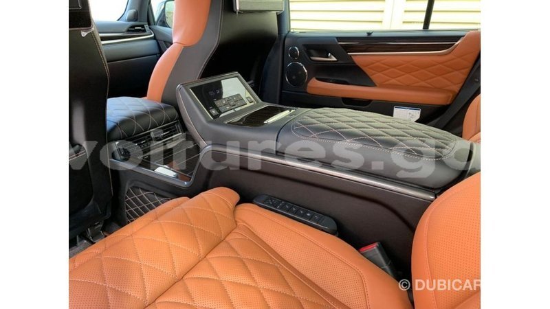 Big with watermark lexus lx estuaire import dubai 6066