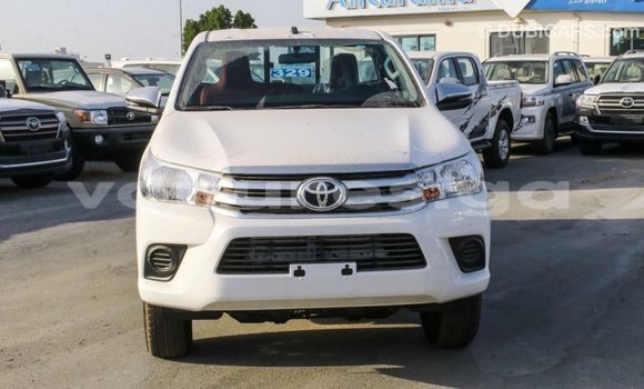 Acheter Import Voiture Toyota Hilux Blanc à Import - Dubai, Estuaire Acheter Import Voiture Toyota Hilux Blanc à Import - Dubai, Estuaire